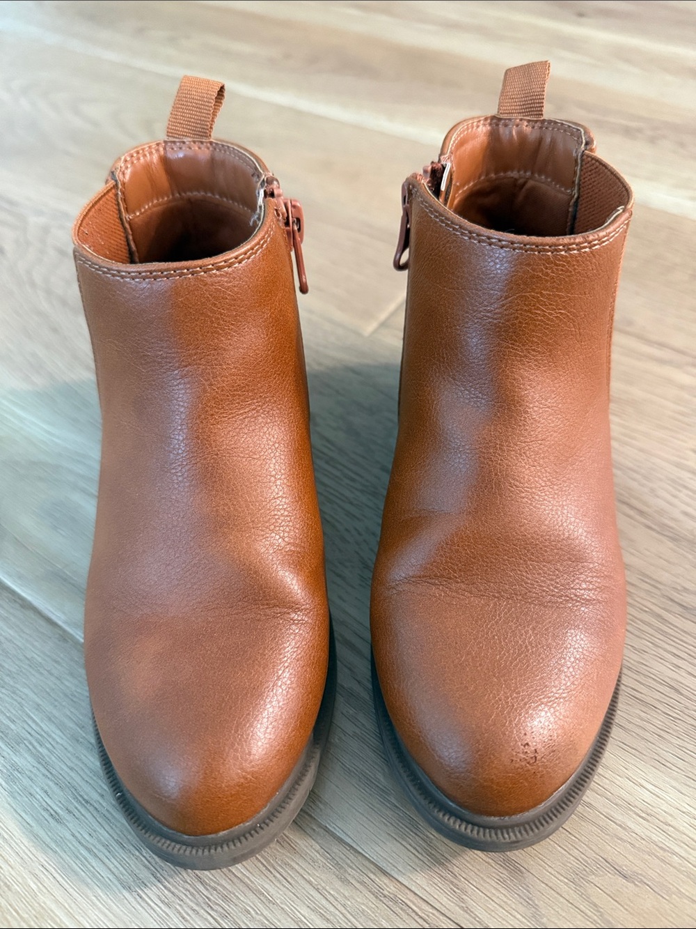 Cat & Jack Toddler Girls Tan Chelsea Booties
